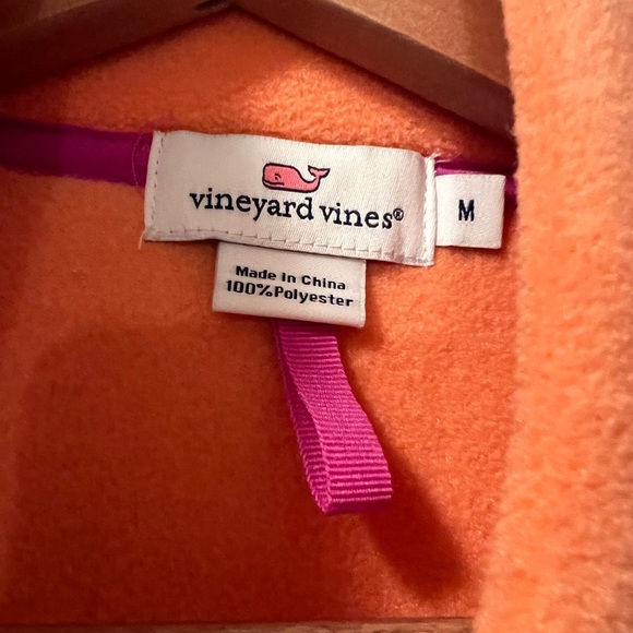 Vineyard Vines fleece orange vest size medium - Picture 2 of 5